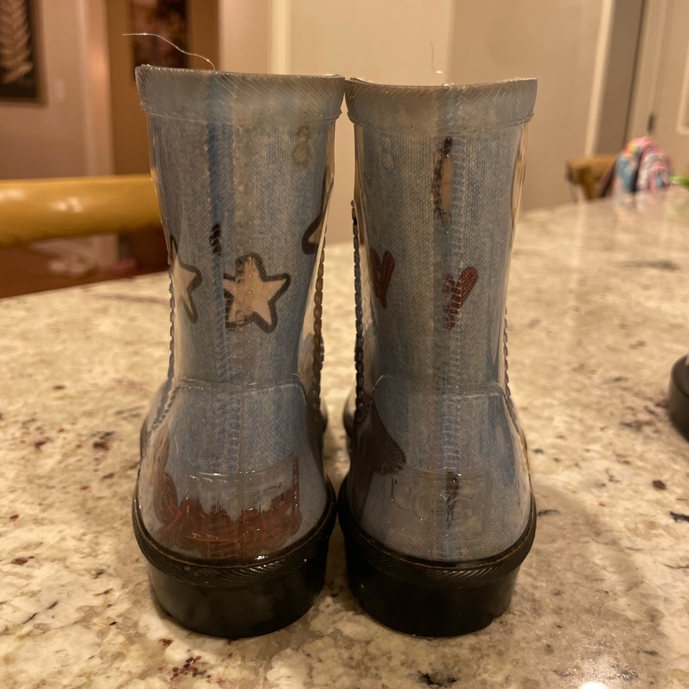 Ugg toddler rain boots.